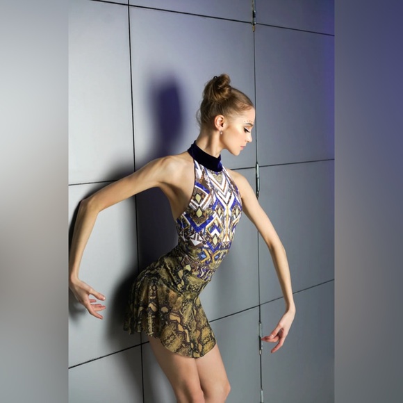 Eleve Dancewear Drop Waist Python Skirt- Child Large (fit Adult XS) - Picture 5 of 7